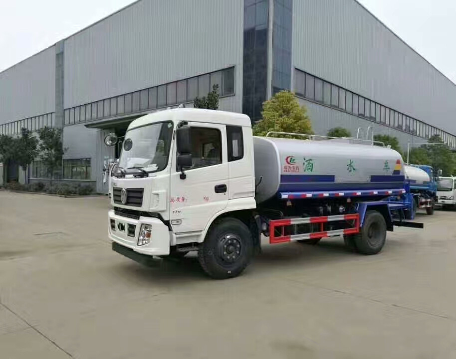 12����ˮ܇�S�҃r(ji��)�����|�L(f��ng)12����ˮ܇�N������