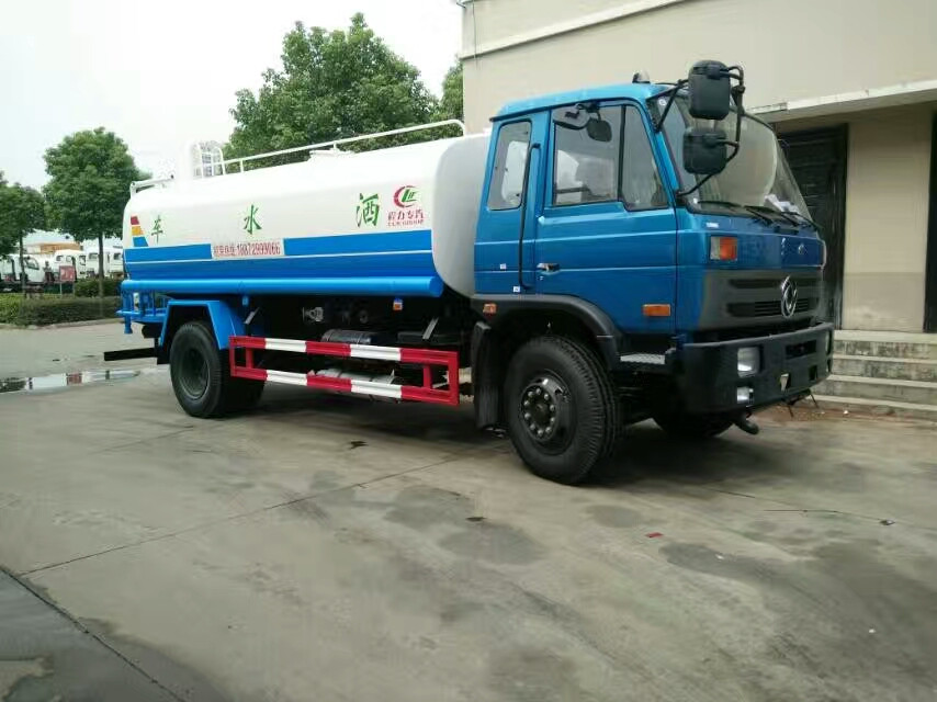 東風老款15噸灑水車圖片 東風老款15噸灑水車圖片
