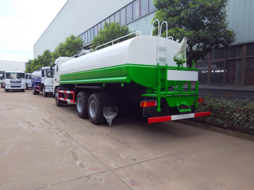 東風(fēng)后雙橋20噸灑水車(chē) 東風(fēng)后雙橋20噸灑水車(chē)