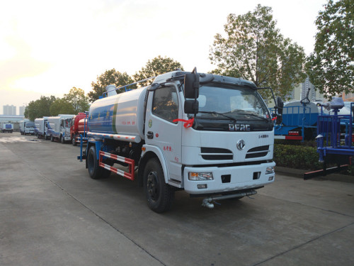 東風(fēng)多利卡8.73方帶霧炮灑水車 東風(fēng)多利卡8.73方帶霧炮灑水車