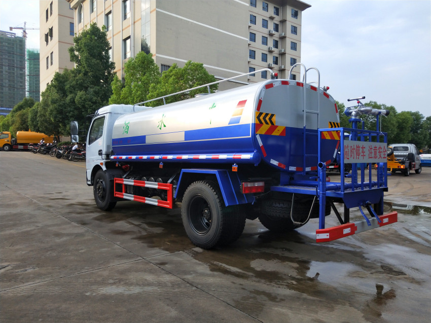 ��������ˮ܇