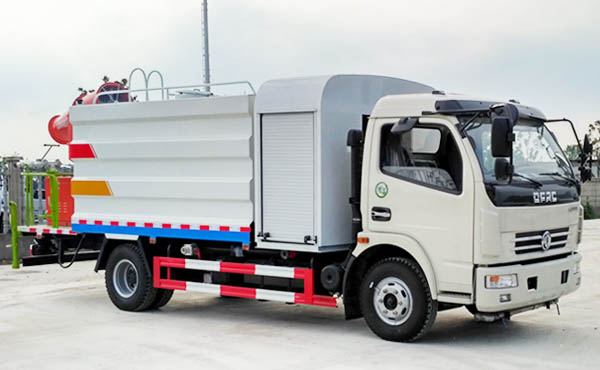 �߶�8���F��܇(ch��)�S(ch��ng)��-���������F��܇(ch��)�S(ch��ng)���N(xi��o)��