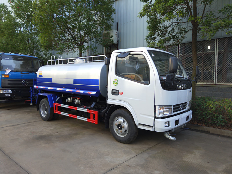 �����|�LС�͞�ˮ܇���h�l��ˮ܇�ŷ���Ҫ��