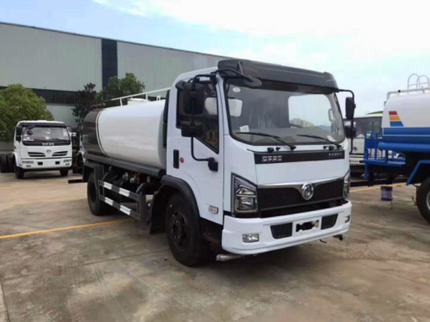 9.3���|�L������8����ˮ܇��r-����8����ˮ܇�S��ֱ�N