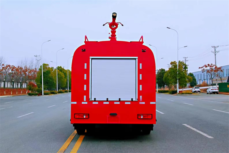 �|�L(f��ng)���\10-12��������ˮ܇-�|�L(f��ng)������ˮ܇�S�҃r���r-����ӯͨ