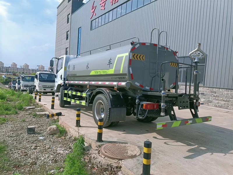 �|�L(f��ng)�A��8��,10����ˮ܇